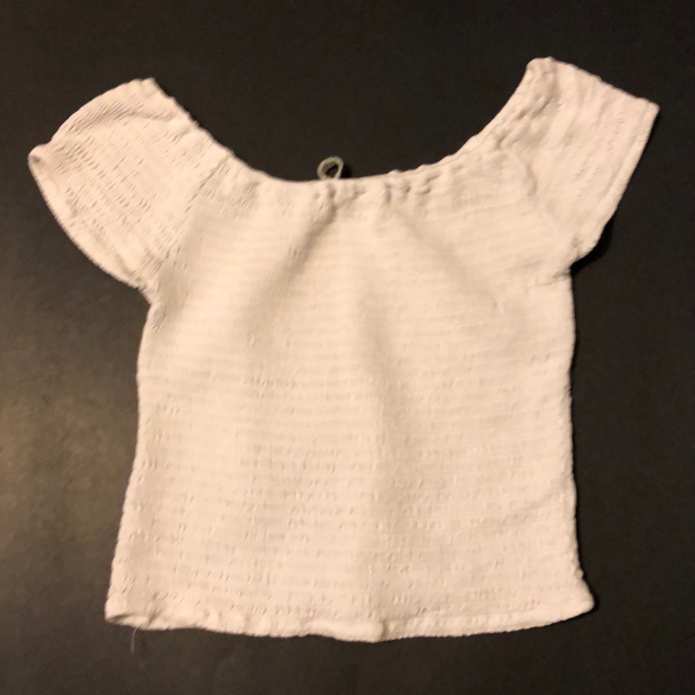 Brandy Melville shirt